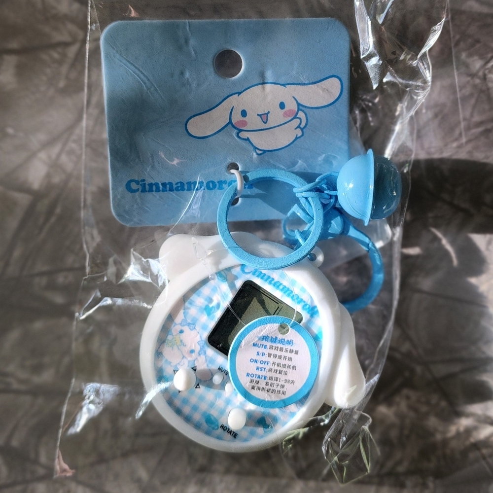 Tamagotchi Uni/Smart Case Sanrio Cinnamoroll